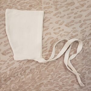 FELTMAN BROS White Pointed Knit Bonnet 3-6M NWOT